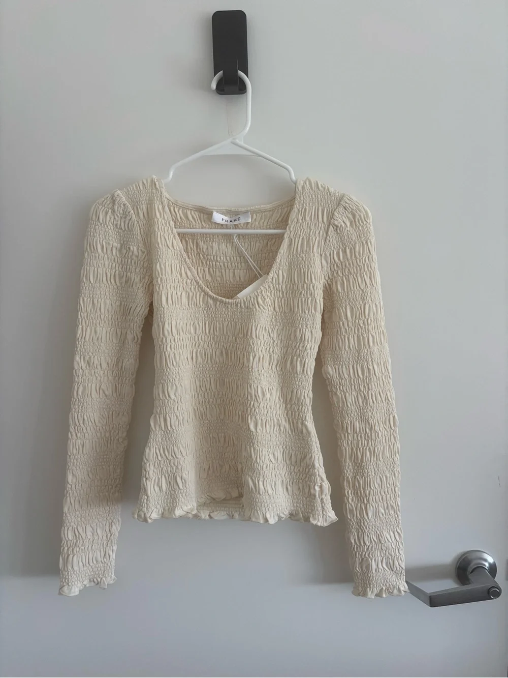 NWT Frame Denim Cream Smocked Knit Top Long-Sleeve Top